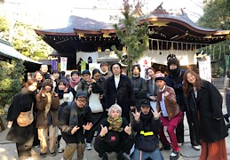 皆様、新年明けましておめでとうございます!