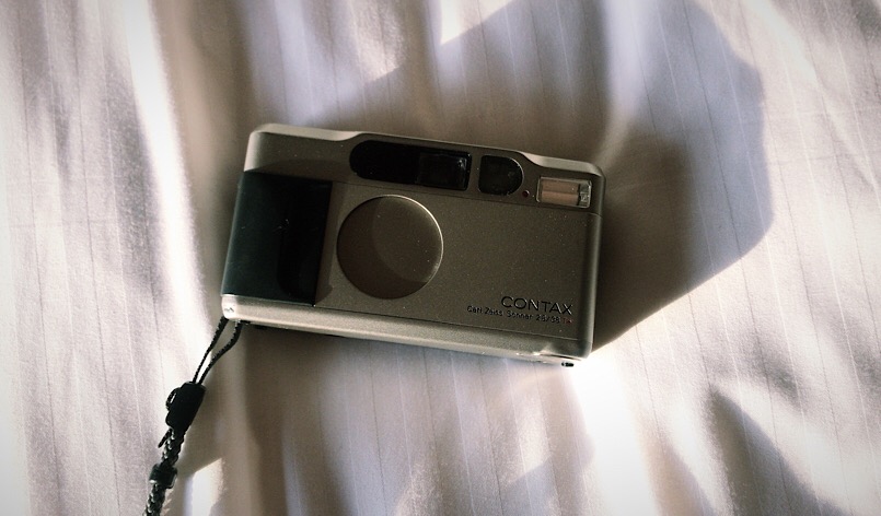 contax T2
